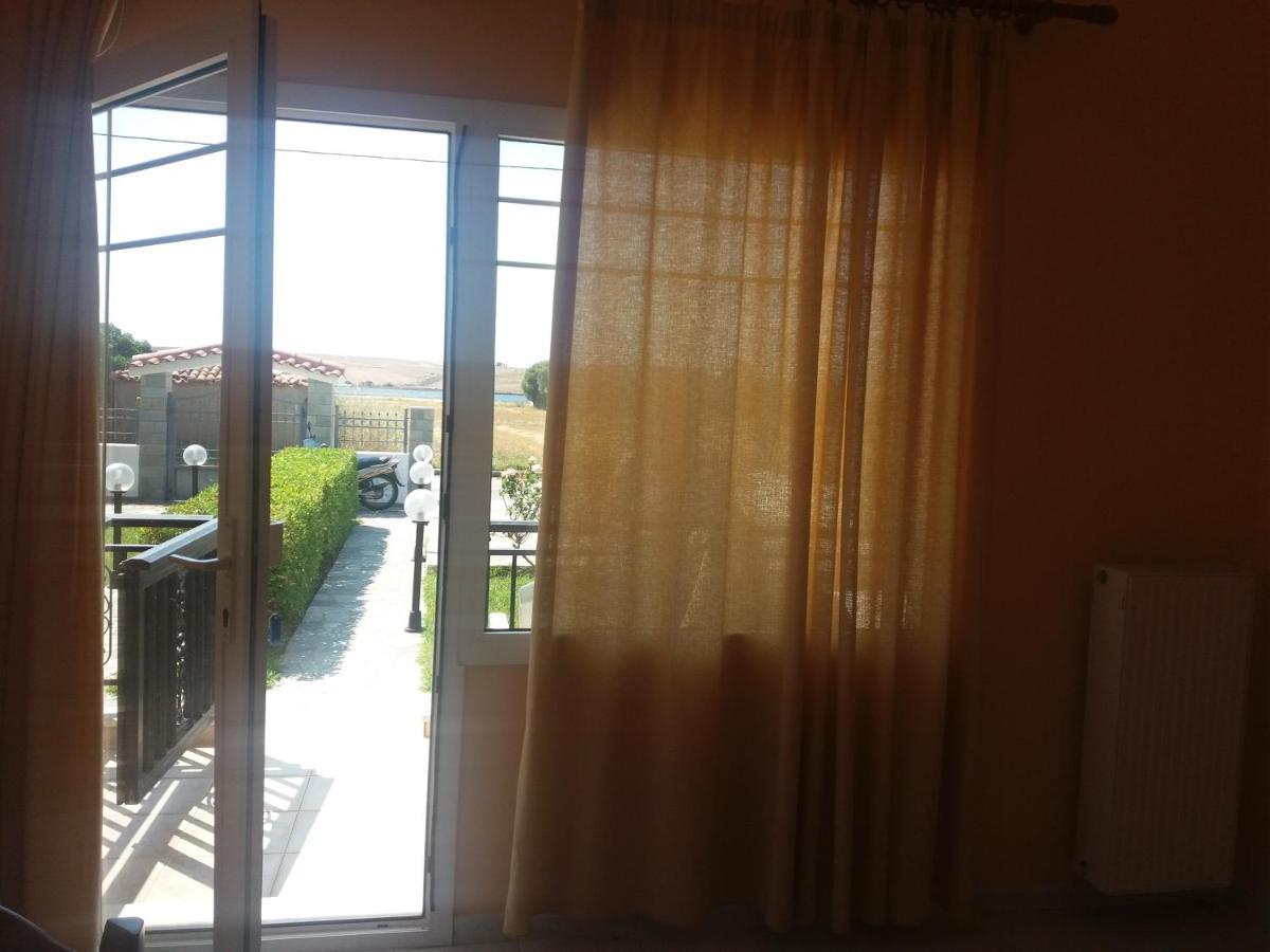 Irini'S Appartment Nea Koutali エクステリア 写真