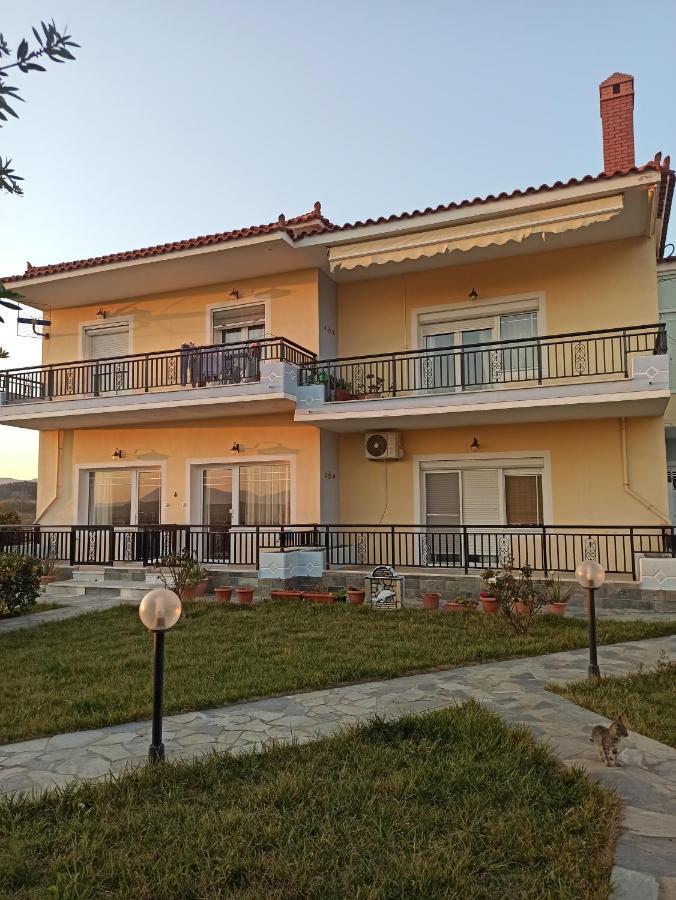 Irini'S Appartment Nea Koutali エクステリア 写真