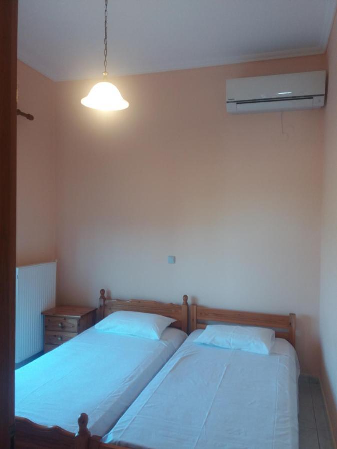 Irini'S Appartment Nea Koutali エクステリア 写真
